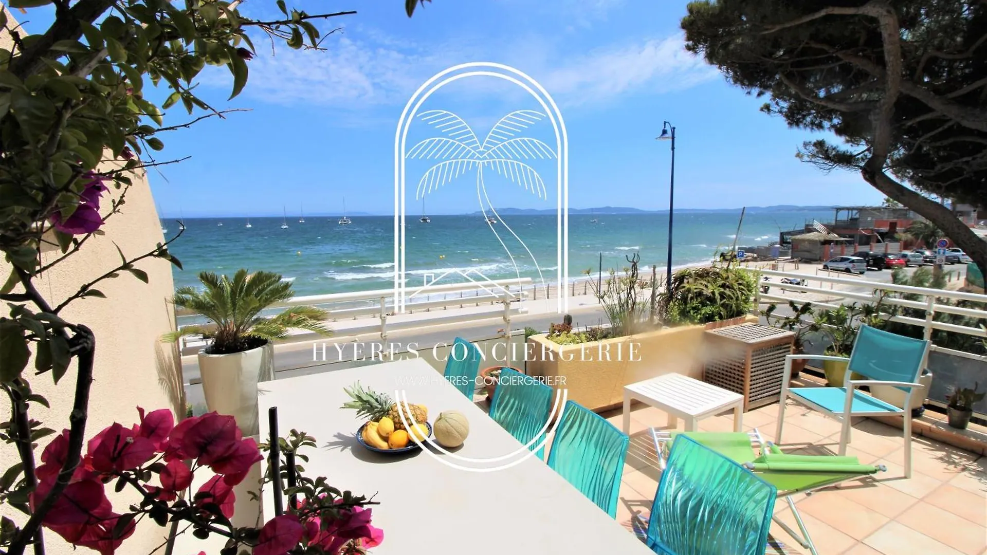 Apartment Hyeres Plage Bona 1 Chambre Lit Superposes Parking Wifi Pieds Dans L'Eau By Hc France